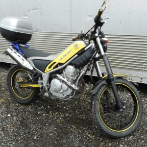 YAMAHA TRICKER