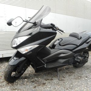 YAMAHA T-MAX