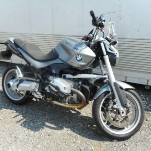 BMW R1200R