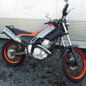 YAMAHA TRICKER