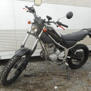 YAMAHA TRICKER