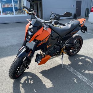 KTM 690 DUKE