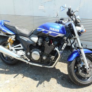 YAMAHA XJR1300