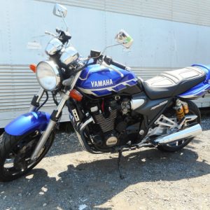 YAMAHA XJR1300