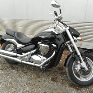 SUZUKI BOULEVARD 400