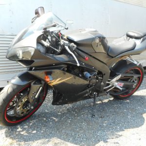 YAMAHA YZF-R1