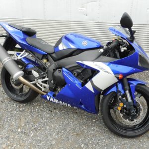 YAMAHA YZF-R1